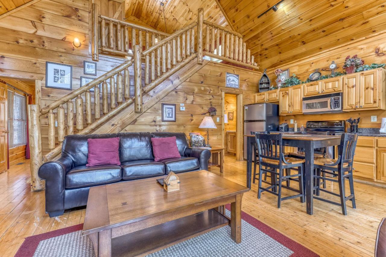 Seasons Of The Heart Villa Gatlinburg Exterior photo