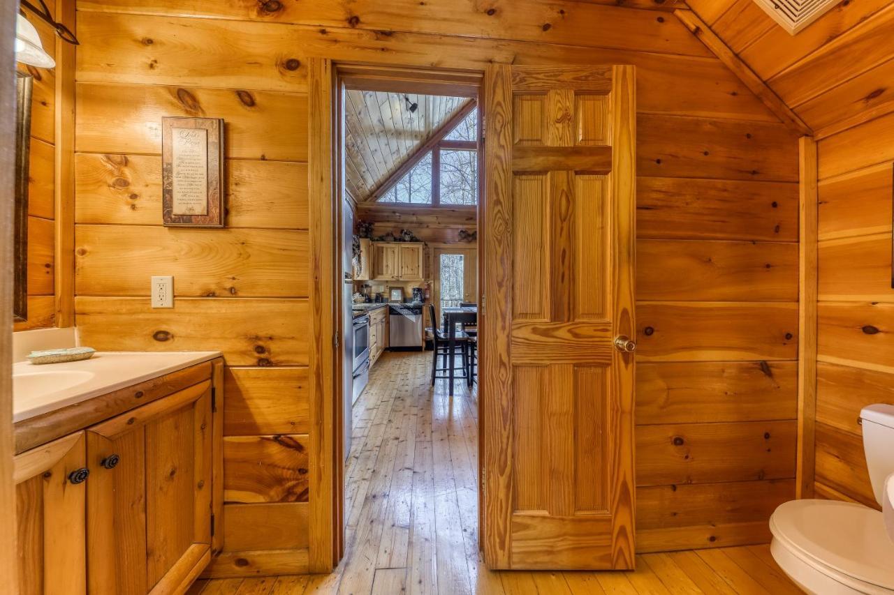 Seasons Of The Heart Villa Gatlinburg Exterior photo